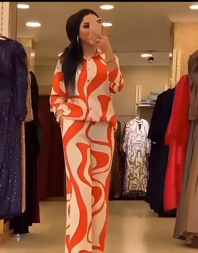 ๐ Elegant Zebra Print Silk Set ๐ Full-Sleeve Top & Trousers